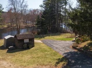 8 Pond St #A, Oxford, MA 01540
