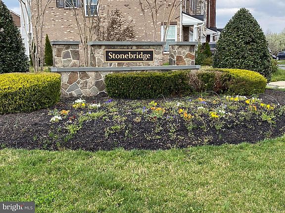 2nd image of 12396 Sandstone St