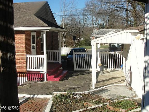 5th image of 3607 Austin Ave
