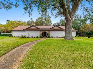 4040 Bedevere Dr, Pensacola, FL 32514