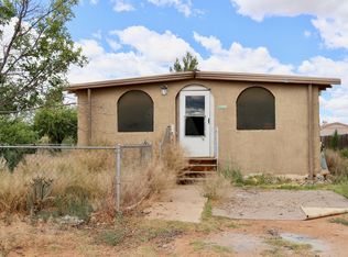153 E Via Nova, Huachuca City, AZ 85616