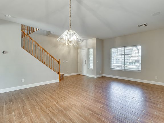 3rd image of 14208 W Fairmount Ave
