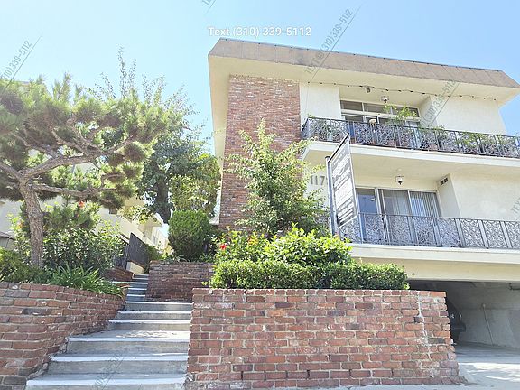 3rd image of 11731 Mayfield Ave #2