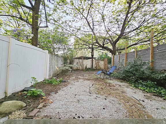 3rd image of 270 Throop Ave APT 1