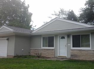 363 Wilshire St, Park Forest, IL