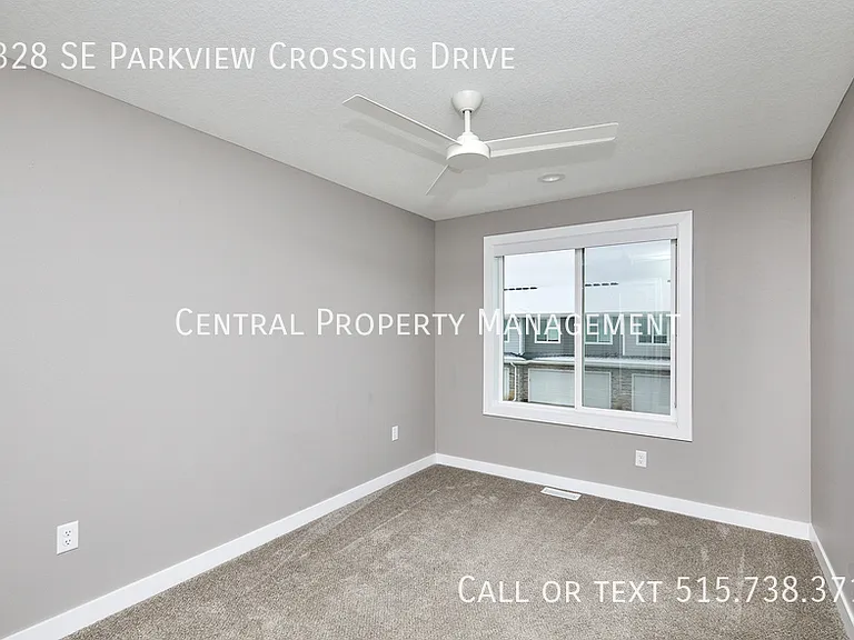 2328 SE Parkview Crossing Dr — Photo 14