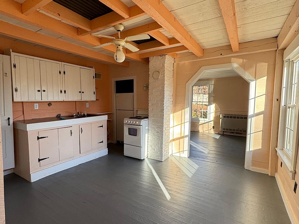 692 Miller Rd, East Dummerston, VT 05346 Zillow