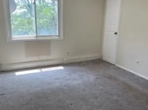 1901 Kennedy Boulevard image 15 of 35