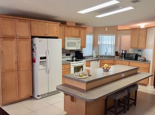 82099 A St, Pinellas Park, FL 33781