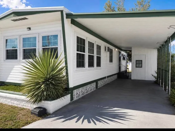 93192 2nd St, Pinellas Park, FL 33782