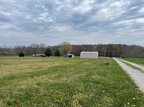 14335 N 1100 E, Odon, IN 47562