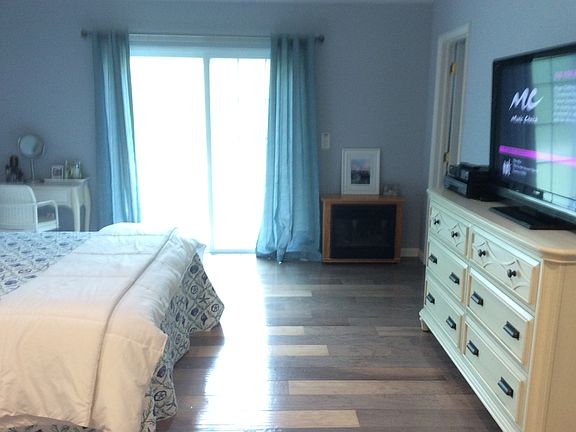 5th image of 105 Emily Dr