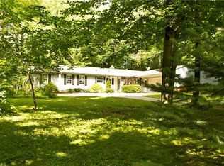 15198 Hook Hollow Rd, Novelty, OH 44072