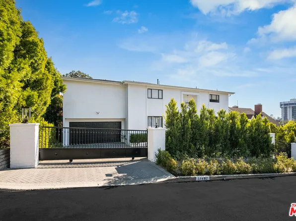 11467 Thurston Cir, Los Angeles, CA 90049