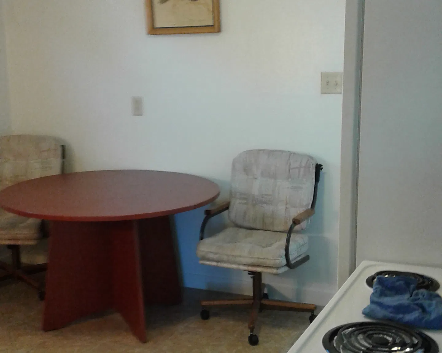 2 bed, 1050 sqft, $1,600 — Photo 4