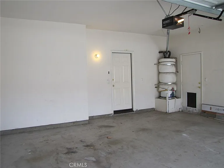 5661 Knollside Way — Photo 26