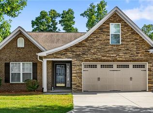 2124 Rosemont Dr, Colfax, NC 27235