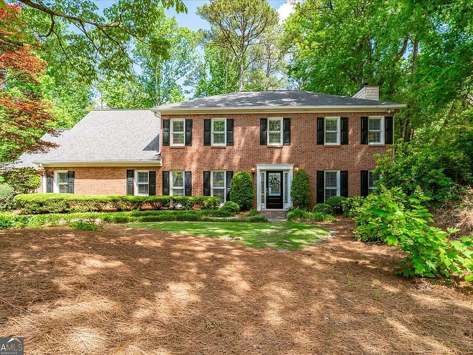 1st image of 4281 Chimney Lake Dr NE