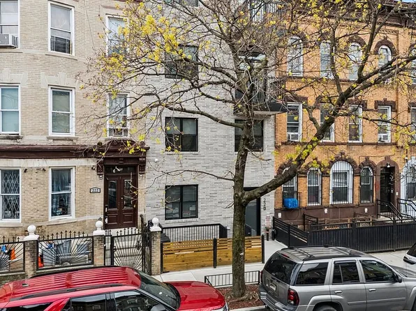 220 Schaefer St #1, Brooklyn, NY 11207