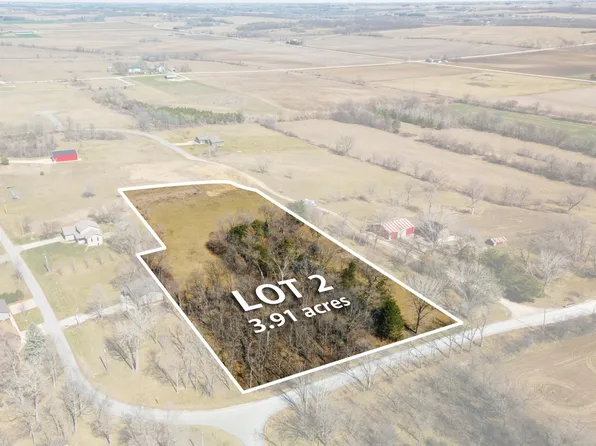 2 Harbor Ridge Rd #3, Nashua, IA 50658