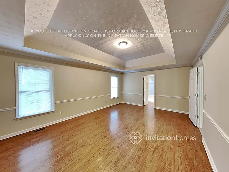 1700 Little Brook Dr SW — Photo 8