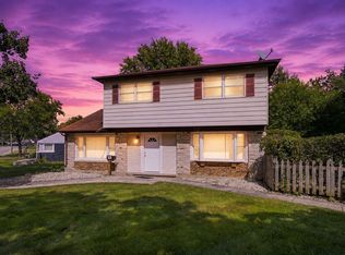 139 Peach St, Park Forest, IL 60466