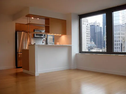 Rented by Town Residential | media 5