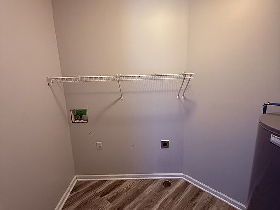 3rd image of 108 Hunter Ridge Dr