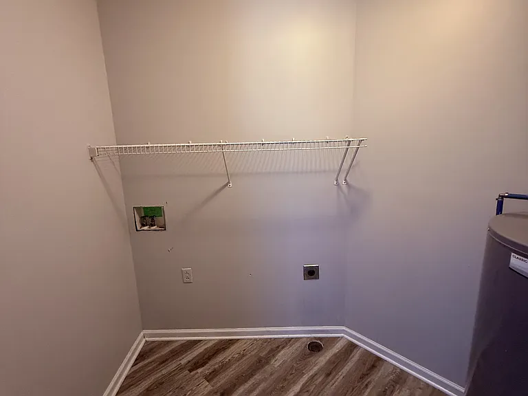 108 Hunter Ridge Dr — Photo 3