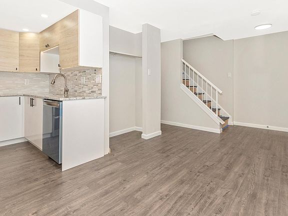 5th image of 19128 Aldenham Ct