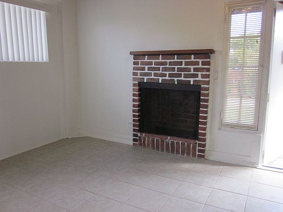 2nd image of 4278 Morrell St #4276