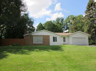 5705 Crabapple Ln, Madison, WI 53711