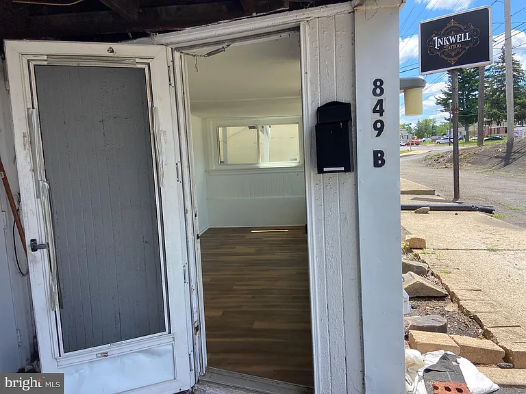 849 Street Rd #B — Photo 7