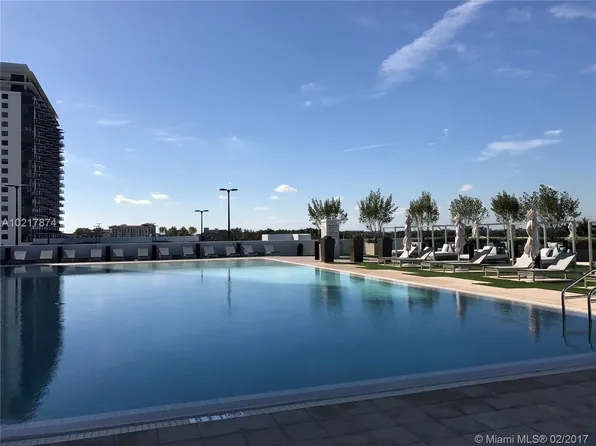 5300 Paseo Dr #911, Doral, FL 33166