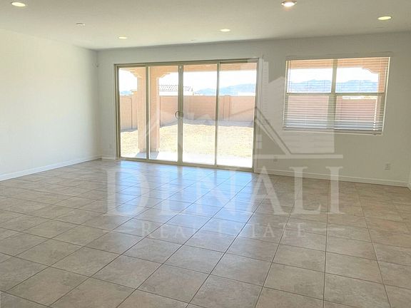 2nd image of 4622 N 192nd Ln