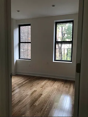 Rented by Urban Real Estate Property Group Inc | media 7