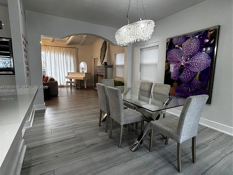 3470 Sheridan Ave — Photo 14