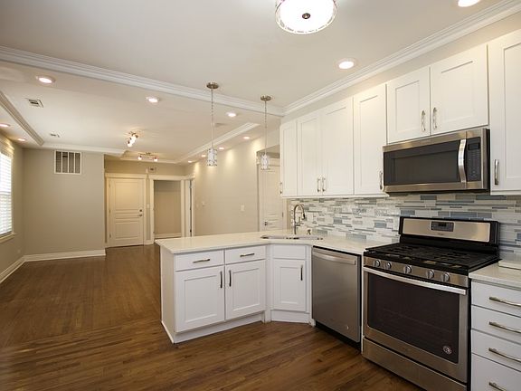 3rd image of 625 Harlem Ave #4
