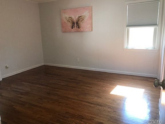 5th image of 1104 Mirabella Ave