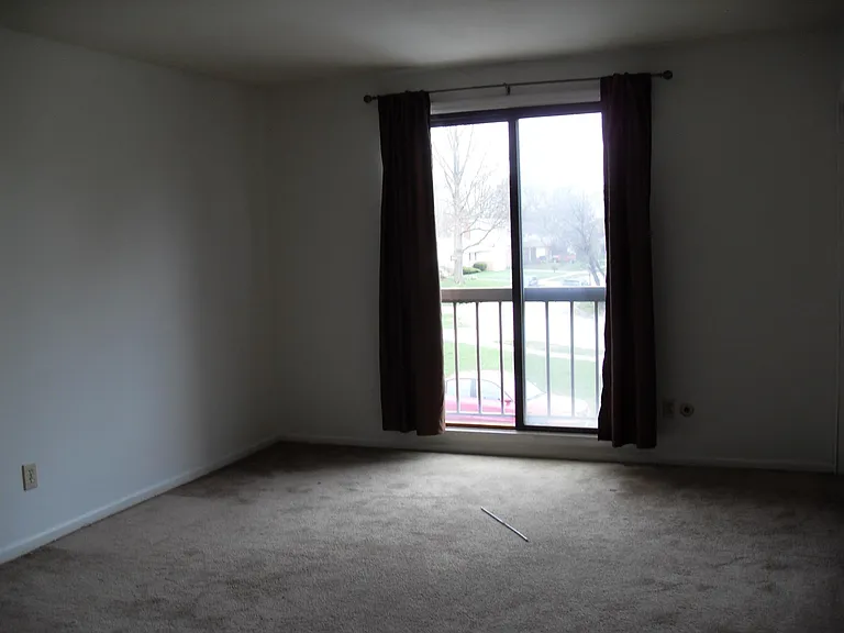 4855 Moreland Dr W — Photo 14