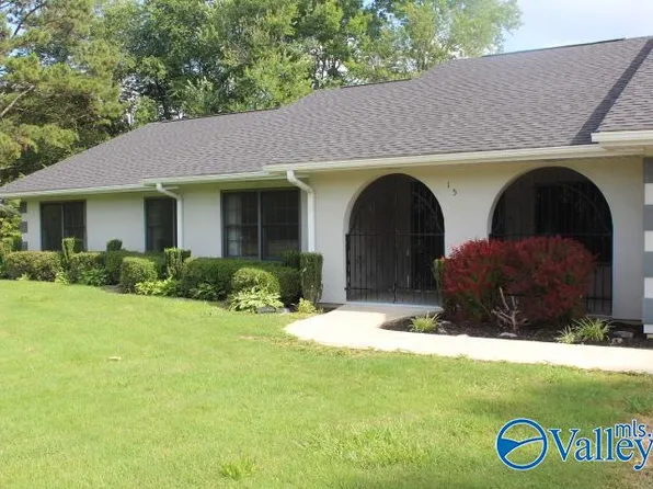 150 Rabbit Run Rd, Rainsville, AL 35986