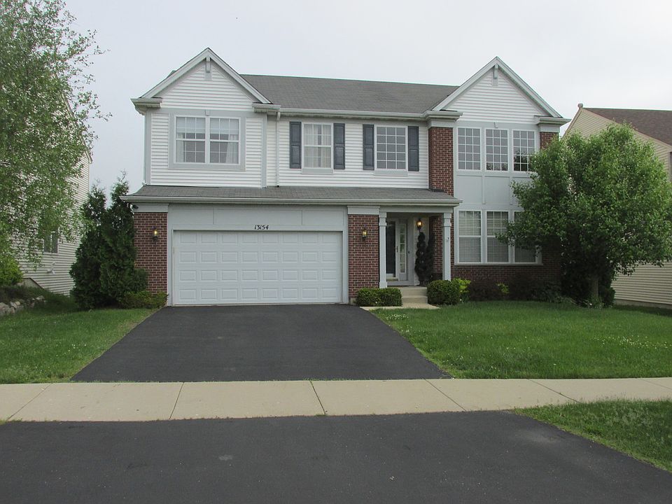 1st image of 13154 W Yorkshire Ln