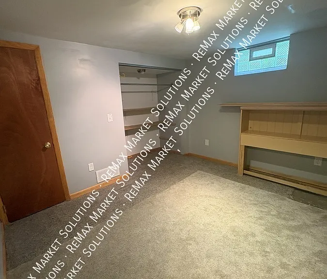 722 Avondale St — Photo 12