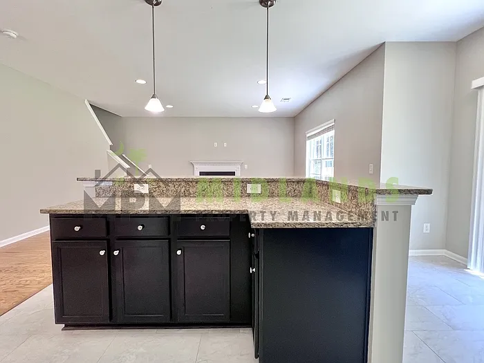 464 Edenhall Dr — Photo 19
