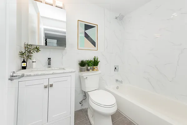 Rented by Modern Spaces | media 5