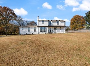 1710 Hickory Trace Dr, Gallatin, TN 37066