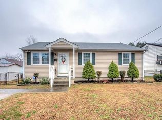 417 Summit St, Petersburg, VA 23803