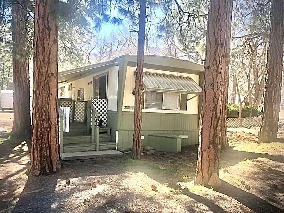 7155 N US Highway 89 #24