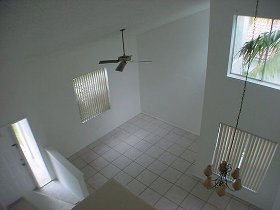 Formal Living Room/Dining Area