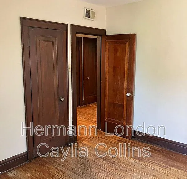 4427 S Grand Blvd #2F — Photo 7